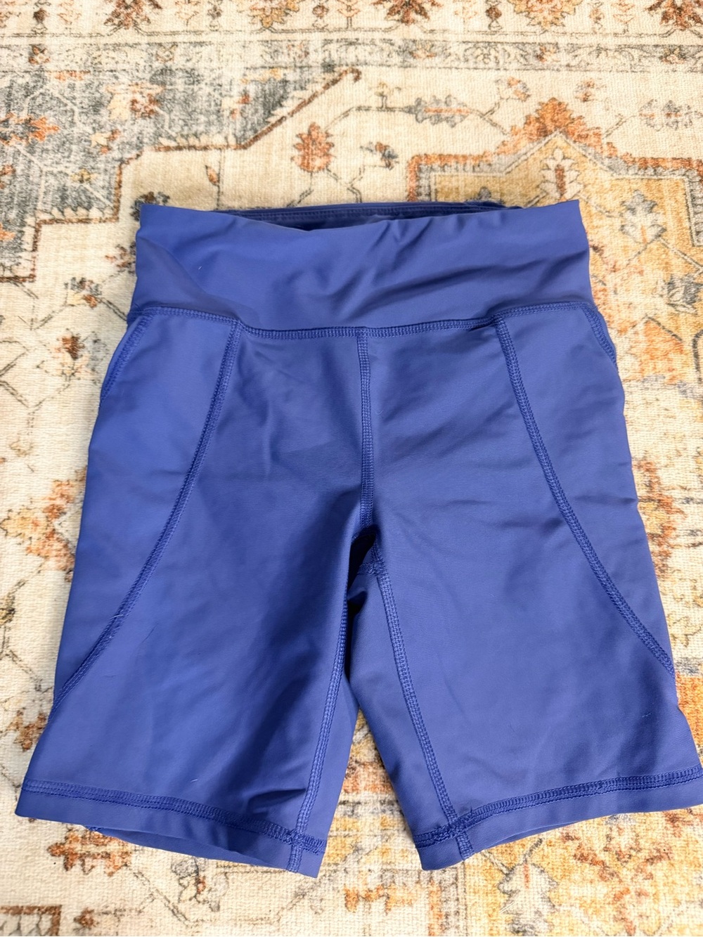 Old Navy Active Powersoft bike short blue